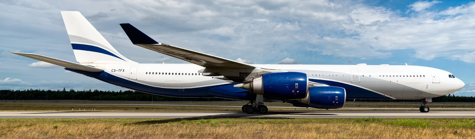 Airbus A340-200